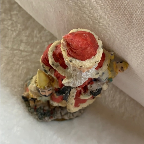 5” resin Santa Claus w elf gifts Figurine Defects - Picture 2 of 8